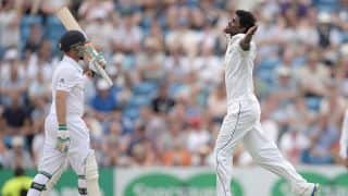 Late Sri Lankan strikes rattle England to 320/6 at the end of Day 2, 2nd Test